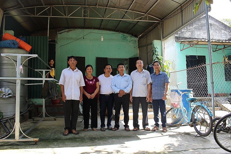 Thanh Hóa: Nghị quyết của Đảng giúp hơn 800 hộ nghèo sinh sống trên sông được “đổi đời” – Bài 2: Hàng trăm hộ nghèo được “đổi đời” sau khi lên bờ Thanh Hóa: Nghị quyết của Đảng giúp hơn 800 hộ nghèo sinh sống trên sông được “đổi đời” – Bài 2: Hàng trăm hộ nghèo được “đổi đời” sau khi lên bờ