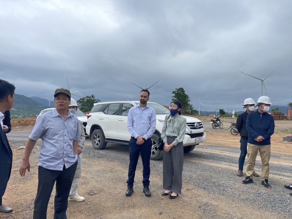 Ông Hà Sỹ Đồng - Phó Chủ tịch Thường trực UBND tỉnh Quảng Trị: “Năng lượng là cú huých cho Quảng Trị phát triển” Ông Hà Sỹ Đồng - Phó Chủ tịch Thường trực UBND tỉnh Quảng Trị: “Năng lượng là cú huých cho Quảng Trị phát triển”