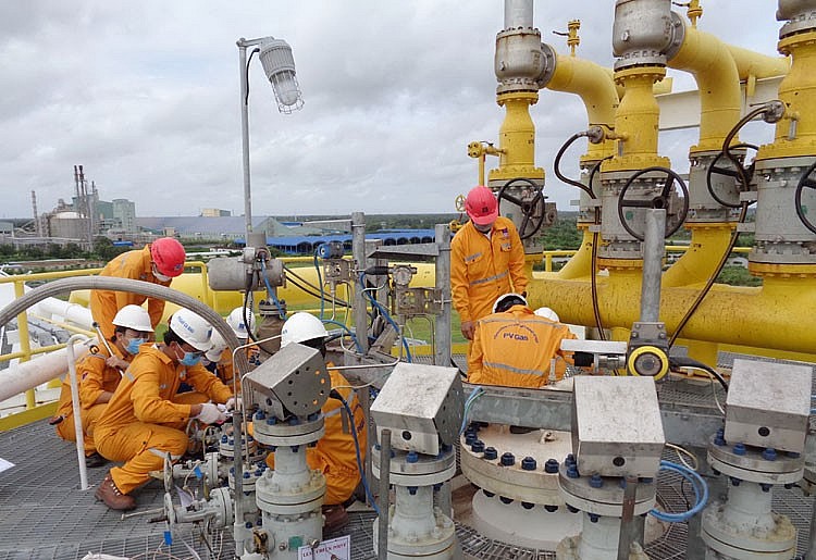 undefined Tổng công ty Khí Việt Nam phát động phong trào thi đua đặc biệt trong các đợt dừng khí thực hiện bảo dưỡng sửa chữa năm 2022