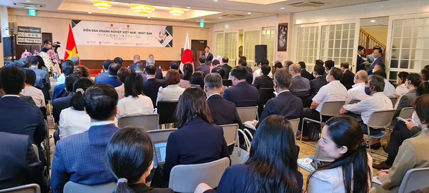 Diễn đàn thu hút sự tham gia của hơn 150 doanh nghiệp hai nước Diễn đàn thu hút sự tham gia của hơn 150 doanh nghiệp hai nước