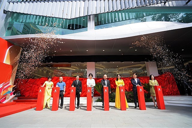 Amway khai trương khu phức hợp kinh doanh và trải nghiệm hiện đại, sang trọng, trẻ trung