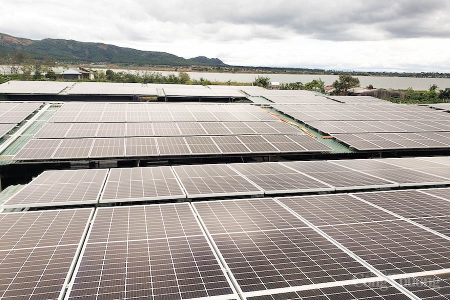 Công nghiệp Đà Nẵng hướng tới kinh tế tuần hoàn (Bài 2): Sản xuất sạch hơn, sử dụng năng lượng tái tạo Công nghiệp Đà Nẵng hướng tới kinh tế tuần hoàn (Bài 2): Sản xuất sạch hơn, sử dụng năng lượng tái tạo