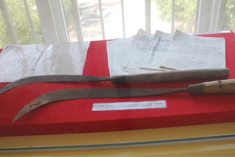 Khoảnh khắc giành chính quyền về tay nhân dân qua bức ảnh lịch sử Khoảnh khắc giành chính quyền về tay nhân dân qua bức ảnh lịch sử