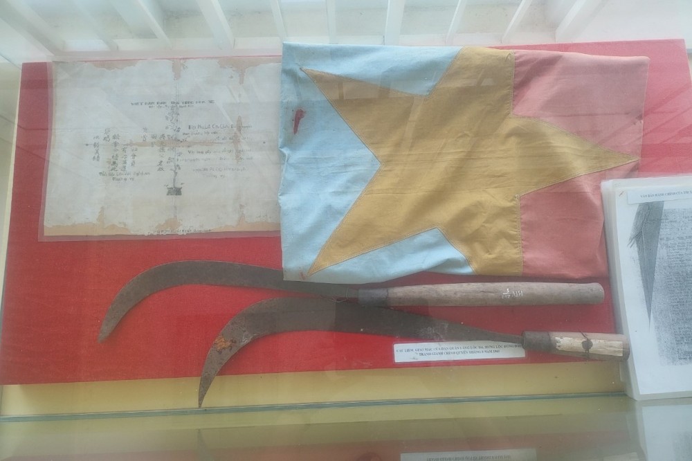 Khoảnh khắc giành chính quyền về tay nhân dân qua bức ảnh lịch sử Khoảnh khắc giành chính quyền về tay nhân dân qua bức ảnh lịch sử