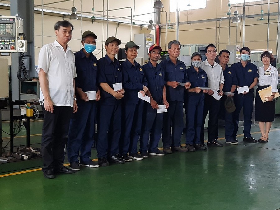 Công đoàn Công ty Thuốc lá Thăng Long: Chăm lo đời sống người lao động Công đoàn Công ty Thuốc lá Thăng Long: Chăm lo đời sống người lao động