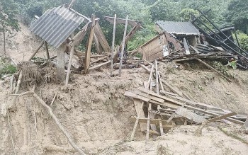 Nghệ An: Tập trung khắc phục hậu quả do mưa lũ ở Kỳ Sơn