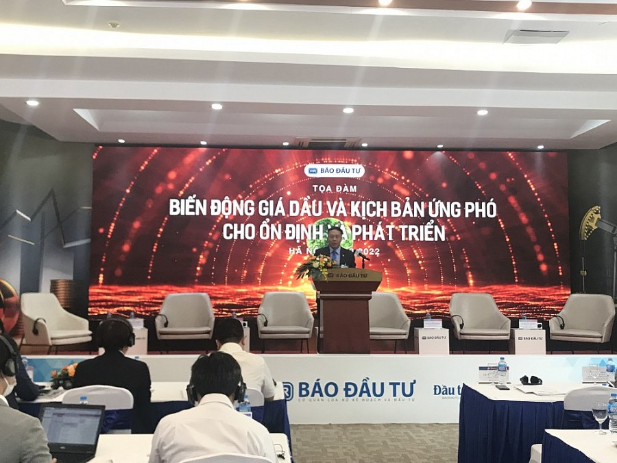 Biến động giá dầu: Kịch bản ứng phó cho ổn định và phát triển Biến động giá dầu: Kịch bản ứng phó cho ổn định và phát triển