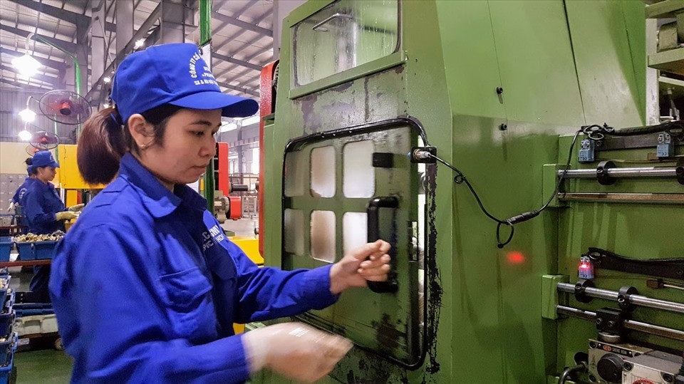 Sản xuất công nghiệp sẽ tăng trưởng cao hơn để chuẩn bị cho các tháng tiêu thụ cao điểm cuối năm Sản xuất công nghiệp sẽ tăng trưởng cao hơn để chuẩn bị cho các tháng tiêu thụ cao điểm cuối năm