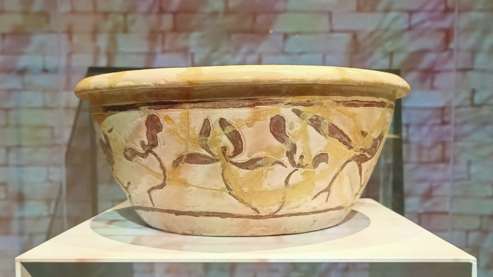 Ngỡ ngàng vẻ đẹp những “Báu vật hoàng cung Thăng Long”