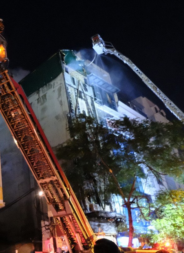 Cháy quán karaoke - Bài 2: Lỗ hổng lớn trong quản lý, cấp phép Cháy quán karaoke - Bài 2: Lỗ hổng lớn trong quản lý, cấp phép