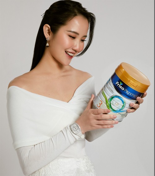 Friso Prestige với công thức dinh dưỡng từ “Lớp sữa vàng tăng cường miễn dịch” giúp bé khởi đầu hoàn hảo Friso Prestige với công thức dinh dưỡng từ “Lớp sữa vàng tăng cường miễn dịch” giúp bé khởi đầu hoàn hảo