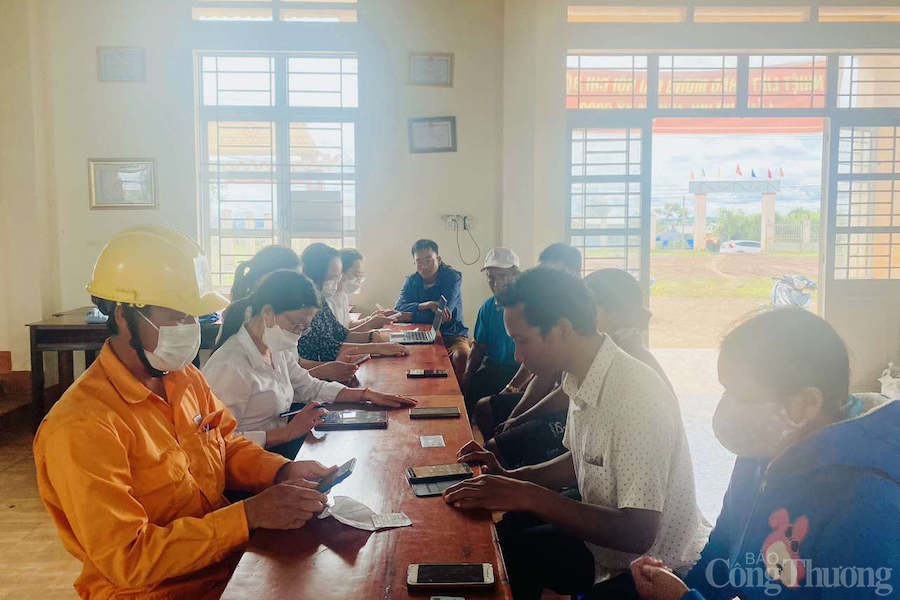 PC Gia Lai: Chuyển đổi 100% hợp đồng mua bán điện sang hợp đồng điện tử vào tháng 06/ 2023
