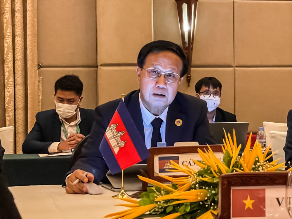 Bộ trưởng Bộ Thương mại Campuchia Pan Sorasak Bộ trưởng Bộ Thương mại Campuchia Pan Sorasak