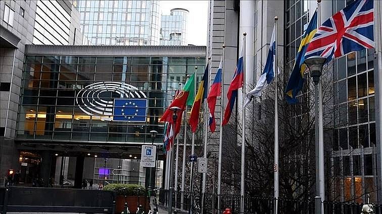 EU đề xuất các biện pháp chống khủng hoảng để kiềm chế giá năng lượng EU đề xuất các biện pháp chống khủng hoảng để kiềm chế giá năng lượng