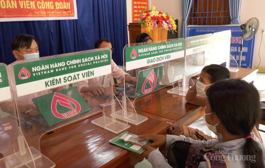 Quảng Nam: Đồng bào dân tộc thiểu số thoát nghèo từ nguồn vốn vay ưu đãi Quảng Nam: Đồng bào dân tộc thiểu số thoát nghèo từ nguồn vốn vay ưu đãi