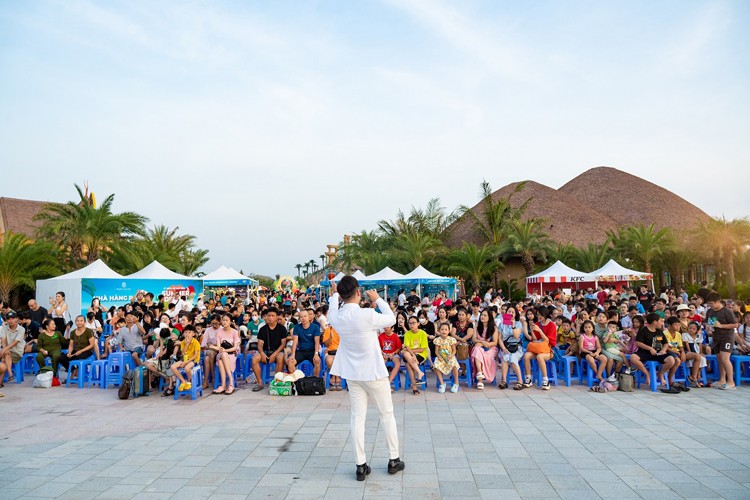 Khách phương Nam đón “sóng” đầu tư đại đô thị biển ở phía Đông Hà Nội Khách phương Nam đón “sóng” đầu tư đại đô thị biển ở phía Đông Hà Nội