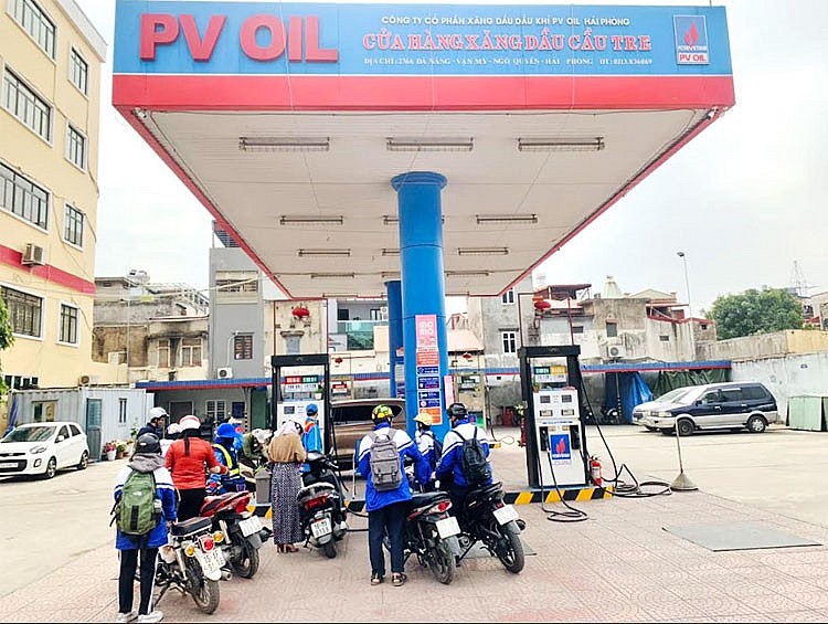 PV OIL Hải Phòng: Mở rộng mạng lưới phân phối, nâng cao chất lượng phục vụ khách hàng PV OIL Hải Phòng: Mở rộng mạng lưới phân phối, nâng cao chất lượng phục vụ khách hàng