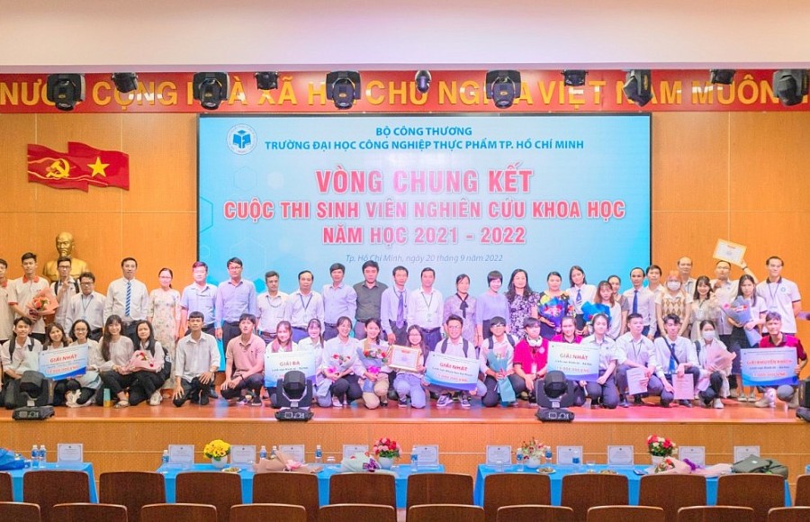 Giải thưởng sinh viên nghiên cứu khoa học: Nhiều đề tài mang tính thời sự, khả năng ứng dụng đoạt giải Nhất