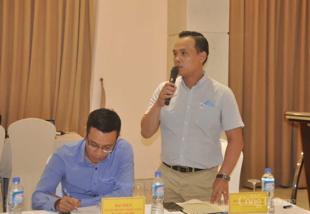 Hội nghị Giải pháp tháo gỡ khó khăn cho doanh nghiệp bán lẻ xăng dầu: Doanh nghiệp cần bắt tay, chia sẻ Hội nghị Giải pháp tháo gỡ khó khăn cho doanh nghiệp bán lẻ xăng dầu: Doanh nghiệp cần bắt tay, chia sẻ