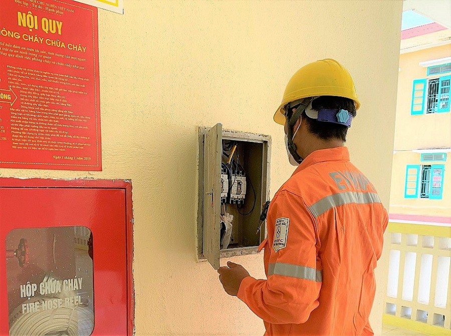 Điện lực Thanh Hóa góp phần nâng cao chất lượng giáo dục địa phương Điện lực Thanh Hóa góp phần nâng cao chất lượng giáo dục địa phương