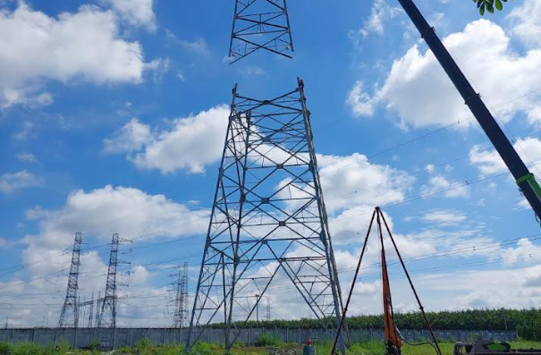 Chính quyền Bình Dương vào cuộc tháo gỡ khó khăn cho các dự án truyền tải điện Chính quyền Bình Dương vào cuộc tháo gỡ khó khăn cho các dự án truyền tải điện