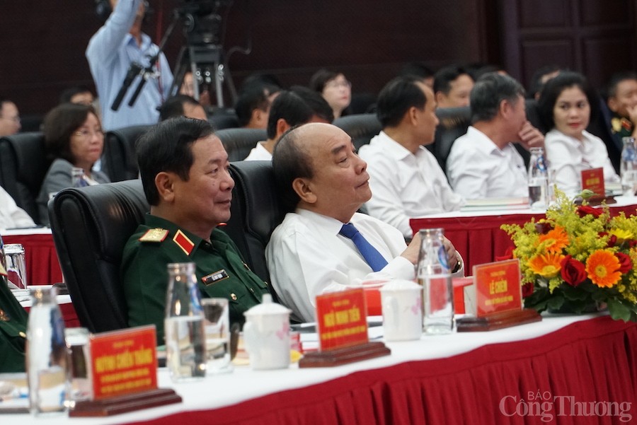 Chủ tịch nước Nguyễn Xuân Phúc dự Hội thảo 70 năm chiến thắng Đồn Nhất – Hải Vân Quan