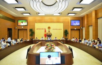 Thường vụ Quốc hội cho ý kiến về kế hoạch giám sát chính sách năng lượng giai đoạn 2016-2021