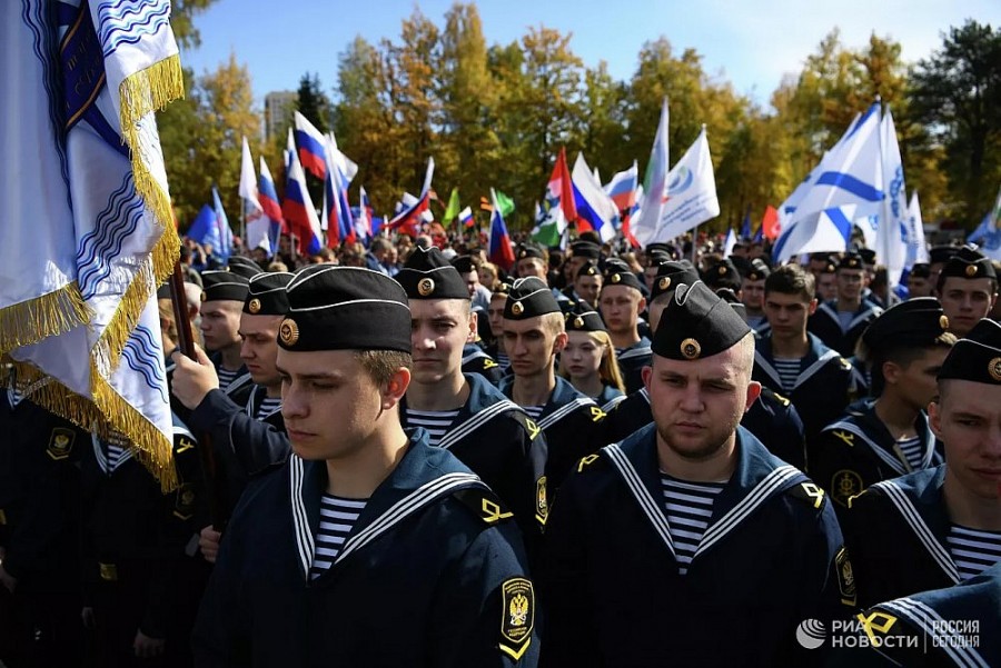 Buổi hòa nhạc ở Novosibirsk đã quy tụ hơn 7 nghìn người.