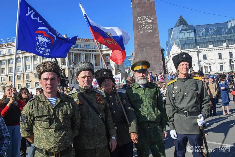 Hàng trăm người đã đến tham dự sự kiện, quá trình chuẩn bị chỉ diễn ra trong một ngày.