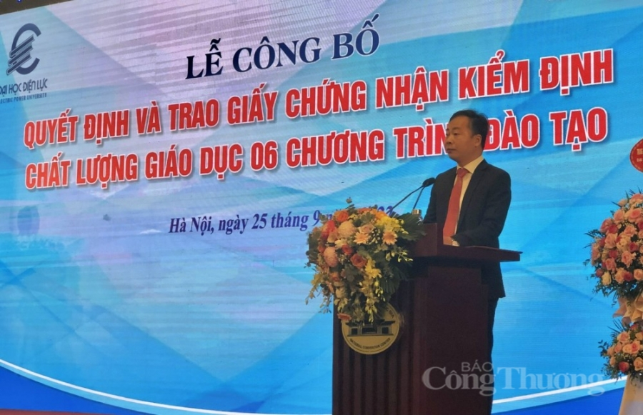 Trường Đại học Điện lực: Đón nhận Giấy chứng nhận kiểm định chất lượng giáo dục và Lễ trao bằng tốt nghiệp Thạc sỹ, đại học năm 2022 Trường Đại học Điện lực: Đón nhận Giấy chứng nhận kiểm định chất lượng giáo dục và Lễ trao bằng tốt nghiệp Thạc sỹ, đại học năm 2022