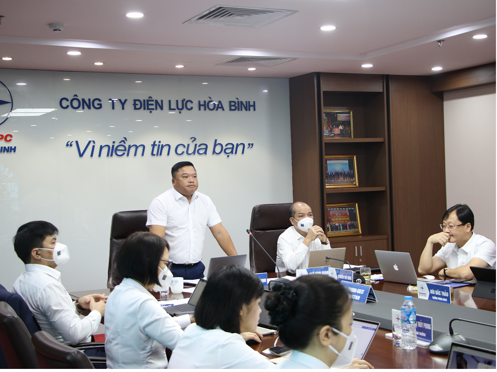 PC Hòa Bình: Chuyển đổi số vì quyền lợi khách hàng PC Hòa Bình: Chuyển đổi số vì quyền lợi khách hàng