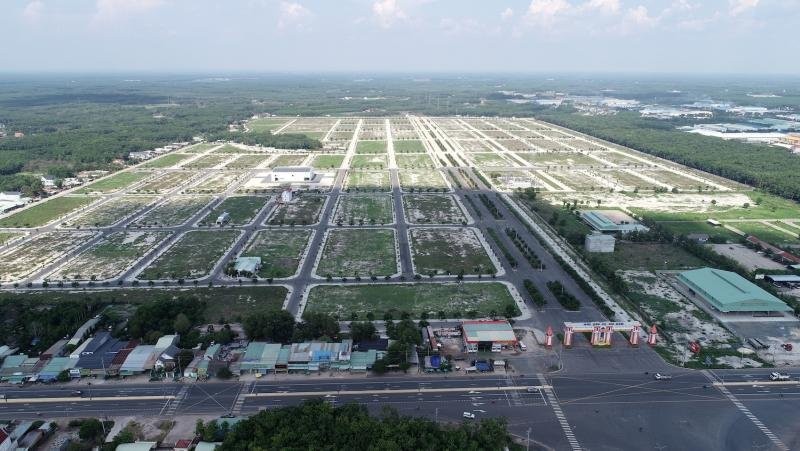 Ông Dũng “lò vôi” bán Khu dân cư Đại Nam cho Vinasing Group Ông Dũng “lò vôi” bán Khu dân cư Đại Nam cho Vinasing Group