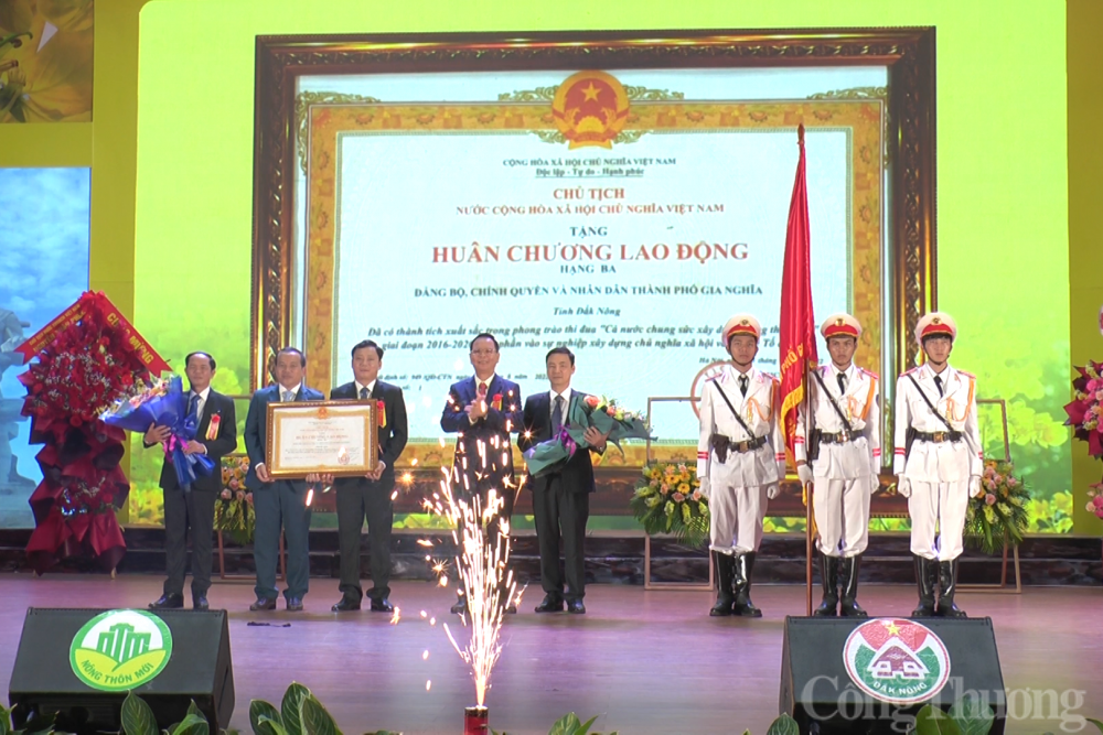 Đắk Nông công bố thành phố Gia Nghĩa hoàn thành xây dựng nông thôn mới