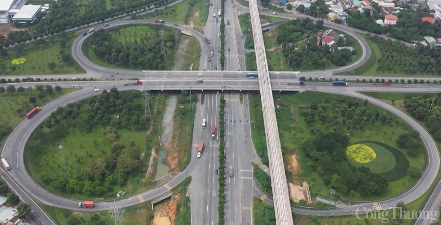 Bỏ khung giá đất “đòn bẩy” cho phát triển hạ tầng, thúc đẩy phát triển kinh tế Bỏ khung giá đất “đòn bẩy” cho phát triển hạ tầng, thúc đẩy phát triển kinh tế