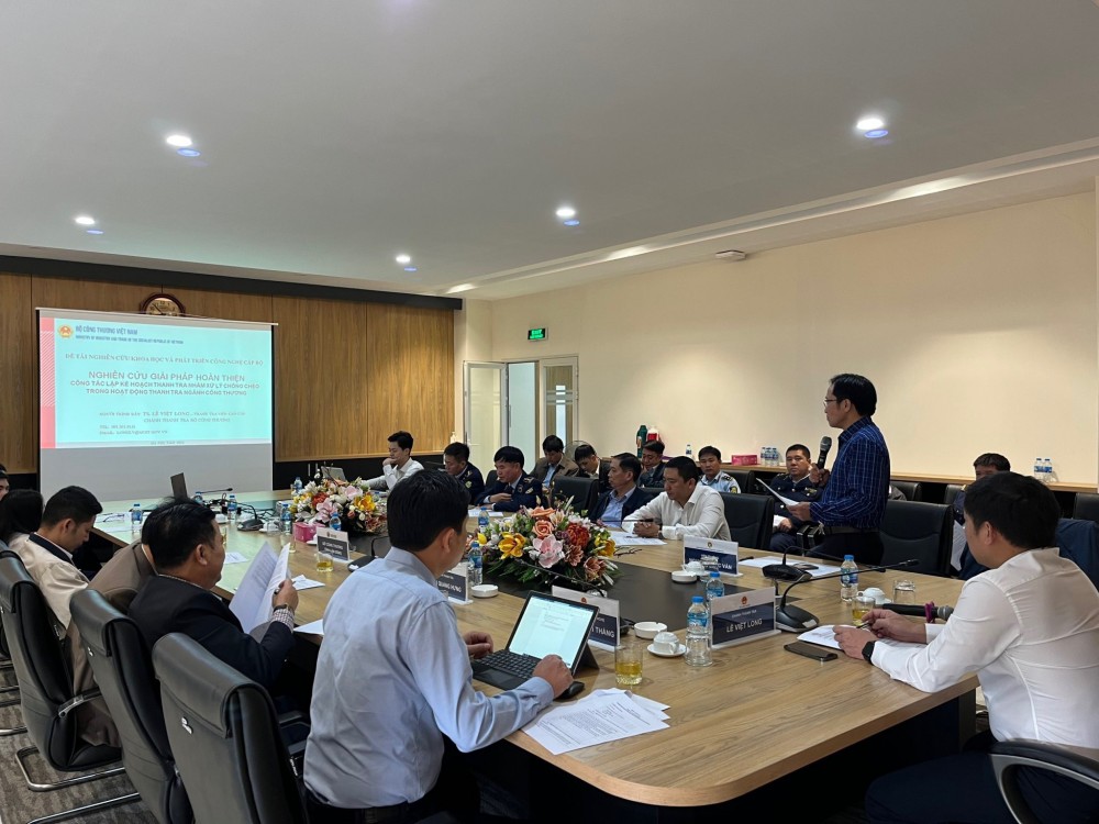 Hoàn thiện kế hoạch thanh tra nhằm xử lý chồng chéo trong hoạt động thanh tra ngành Công Thương Hoàn thiện kế hoạch thanh tra nhằm xử lý chồng chéo trong hoạt động thanh tra ngành Công Thương