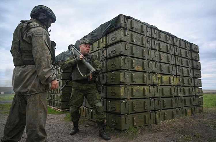 Cận cảnh lính dự bị Nga luyện tập trước khi gửi tới chiến trường ở Ukraine
