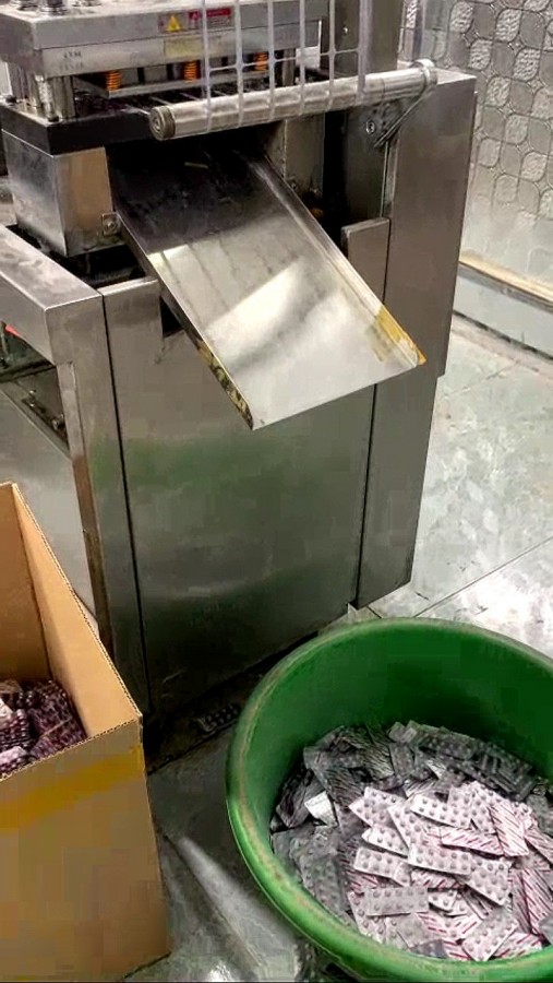 Quản lý thị trường Hà Nội: Triệt phá cơ sở sản xuất thuốc tây nghi làm giả cực lớn