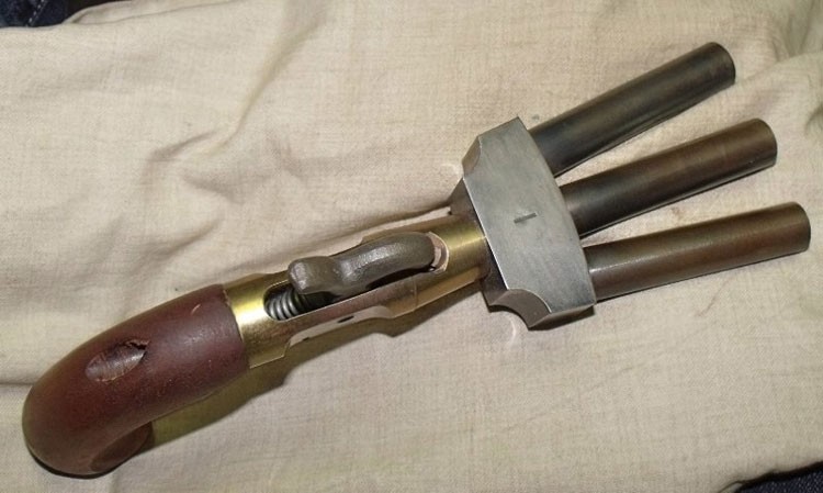 Top 10 khẩu súng phá vỡ mọi định luật trên thế giới Top 10 khẩu súng phá vỡ mọi định luật trên thế giới