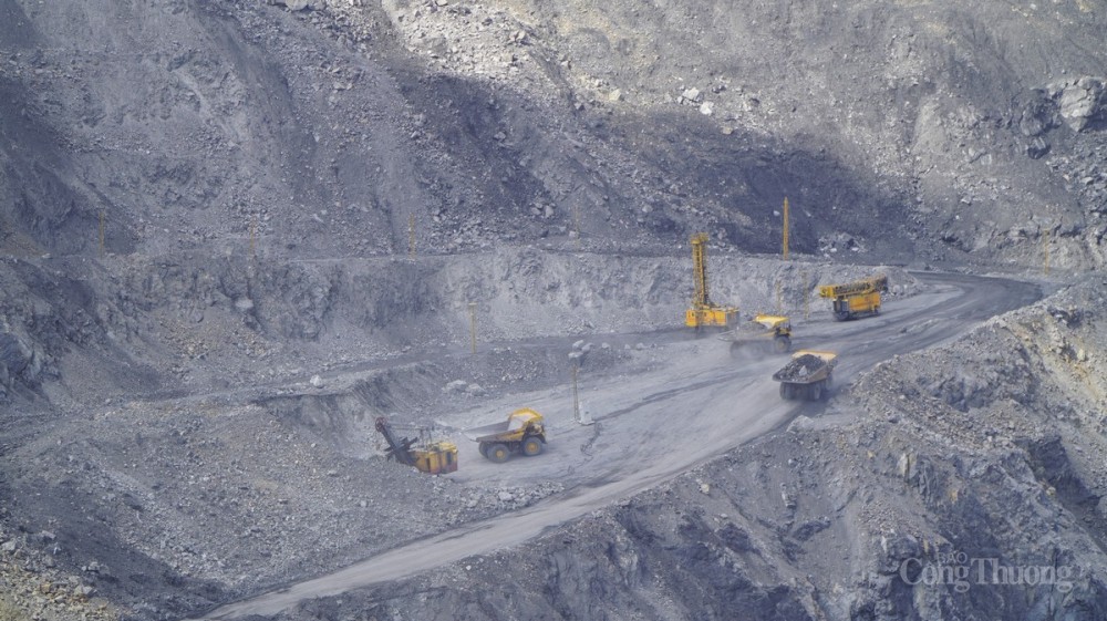 TKV đặt mục tiêu Năm 2022, TKV đặt mục tiêu sản xuất 40,5 triệu tấn than trong năm 2022 TKV đặt mục tiêu Năm 2022, TKV đặt mục tiêu sản xuất 40,5 triệu tấn than trong năm 2022