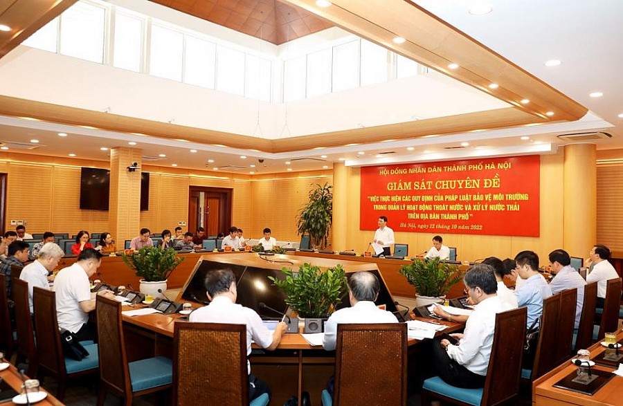 Quang cảnh buổi giám sát Quang cảnh buổi giám sát