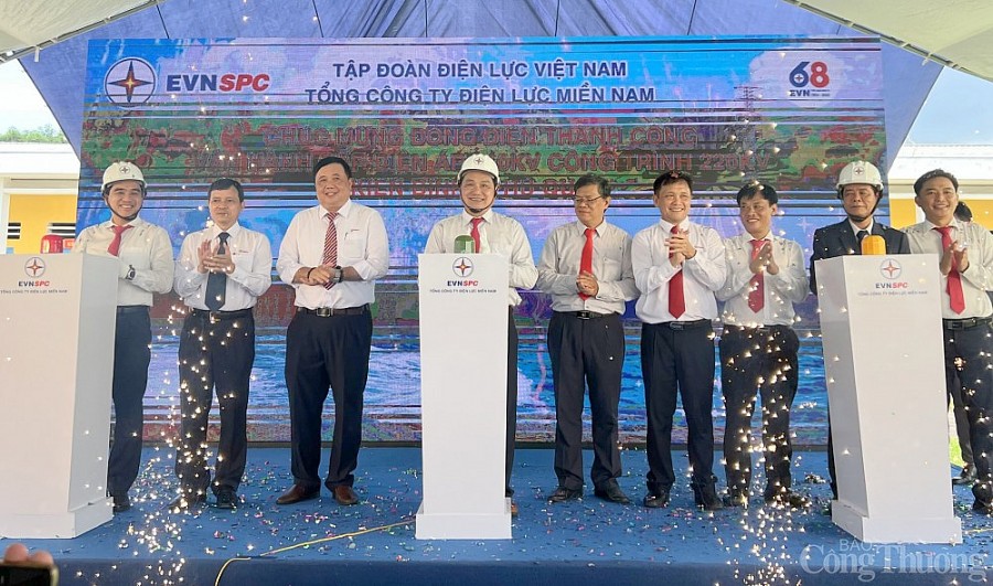 Điện lực Miền Nam: Đóng điện vận hành công trình lưới điện vượt biển dài nhất Đông Nam Á