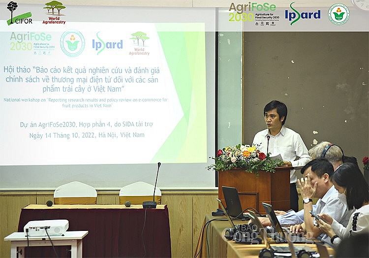 Kết quả nghiên cứu, đánh giá chính sách cho thấy thương mại điện tử giúp gia tăng giá trị sản phẩm nông sản. Kết quả nghiên cứu, đánh giá chính sách cho thấy thương mại điện tử giúp gia tăng giá trị sản phẩm nông sản.