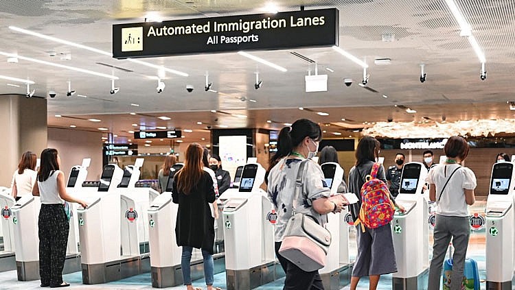 Giá vé máy bay đến châu Á tăng cao trong bối cảnh nhu cầu du lịch cuối năm tăng mạnh