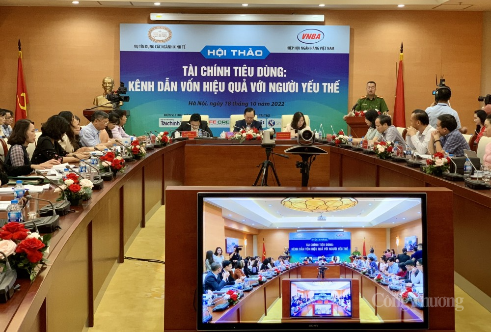 Tài chính Tiêu dùng – Kênh dẫn vốn hiệu quả với người yếu thế Tài chính Tiêu dùng – Kênh dẫn vốn hiệu quả với người yếu thế