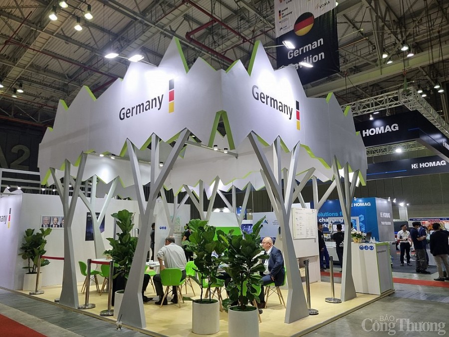 VietnamWood 2022: Góp phần phát triển toàn diện cho ngành chế biến gỗ. VietnamWood 2022: Góp phần phát triển toàn diện cho ngành chế biến gỗ.