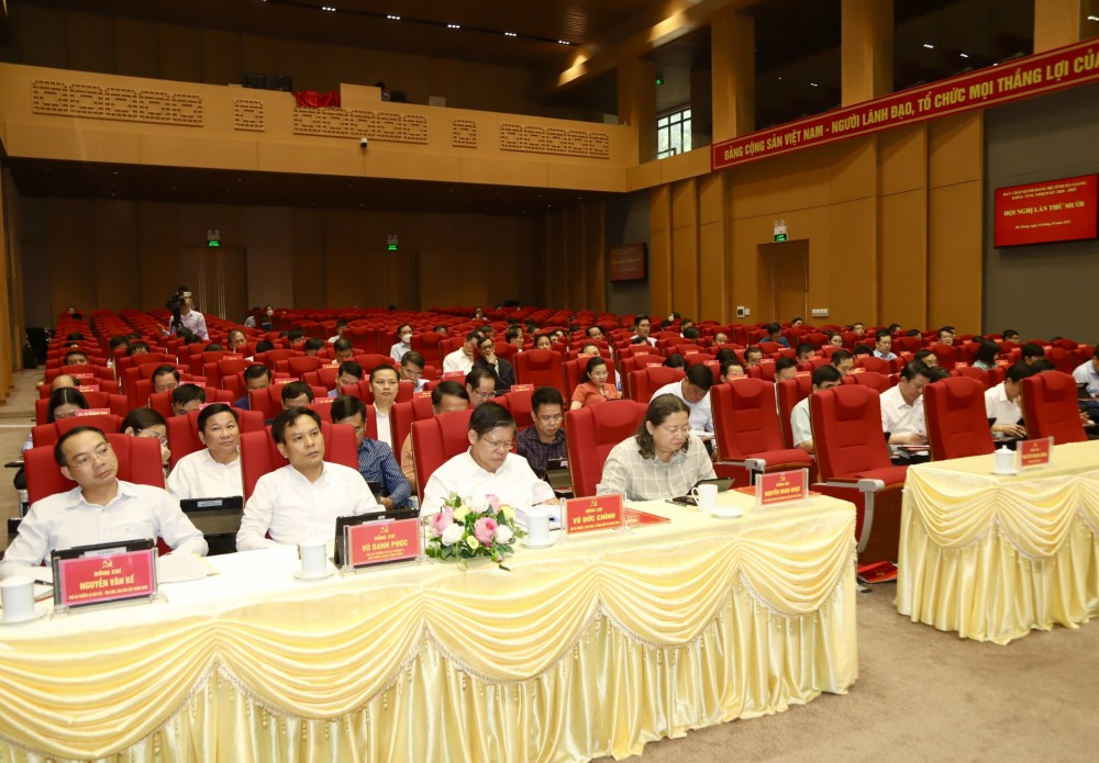 Tại Hội nghị lần thứ 10 BCH Đảng bộ tỉnh Hà Giang khóa XVII, các đại biểu đã cho ý kiến dự thảo chương trình thực hiện Nghị quyết số 19, 20, 21 ngày 16/6/2022 của BCH T.Ư Đảng khóa XIII. Tại Hội nghị lần thứ 10 BCH Đảng bộ tỉnh Hà Giang khóa XVII, các đại biểu đã cho ý kiến dự thảo chương trình thực hiện Nghị quyết số 19, 20, 21 ngày 16/6/2022 của BCH T.Ư Đảng khóa XIII.