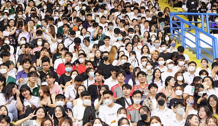 Đại học Công nghiệp TP. Hồ Chí Minh cần ưu tiên đào tạo nguồn nhân lực các ngành công nghiệp nền tảng