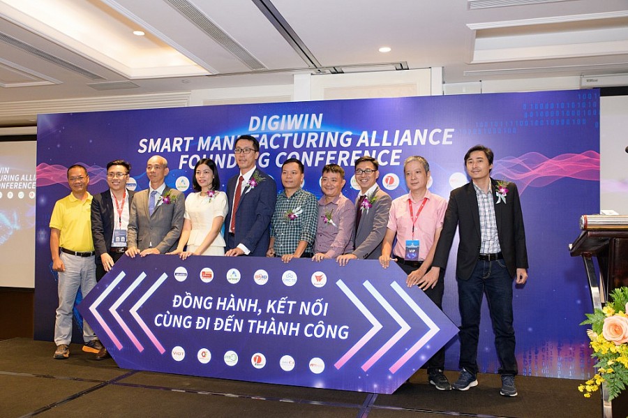 Thành lập DSMA - hệ sinh thái mở về chuyển đổi số cho doanh nghiệp vừa và nhỏ Thành lập DSMA - hệ sinh thái mở về chuyển đổi số cho doanh nghiệp vừa và nhỏ