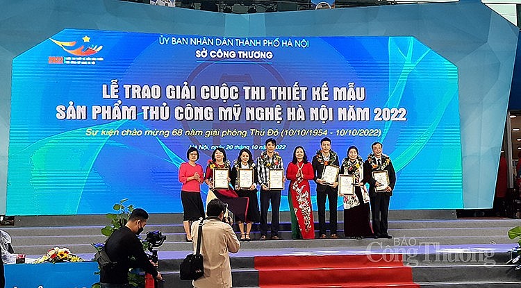 Khai mạc Hội chợ quốc tế Quà tặng hàng thủ công mỹ nghệ Hà Nội 2022