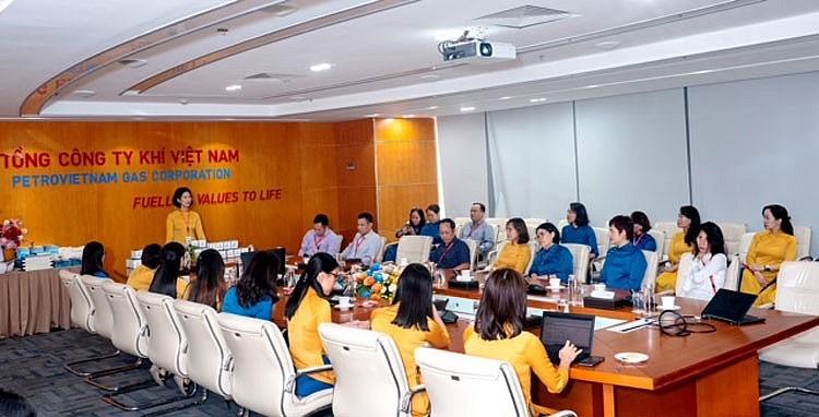 Những chương trình thân ái chào mừng Ngày Phụ nữ Việt Nam Những chương trình thân ái chào mừng Ngày Phụ nữ Việt Nam